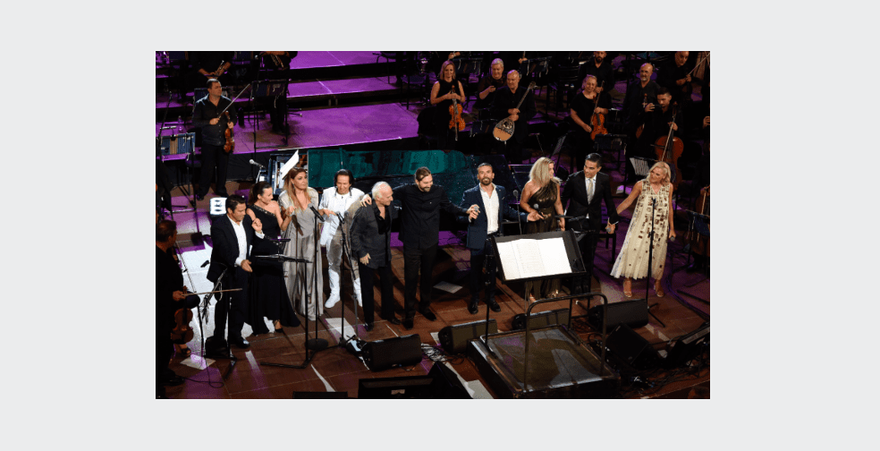 Οι διάσημοι που τίμησαν τον Γιώργο Χατζηνάσιο στην συναυλία του στο Ηρώδειο